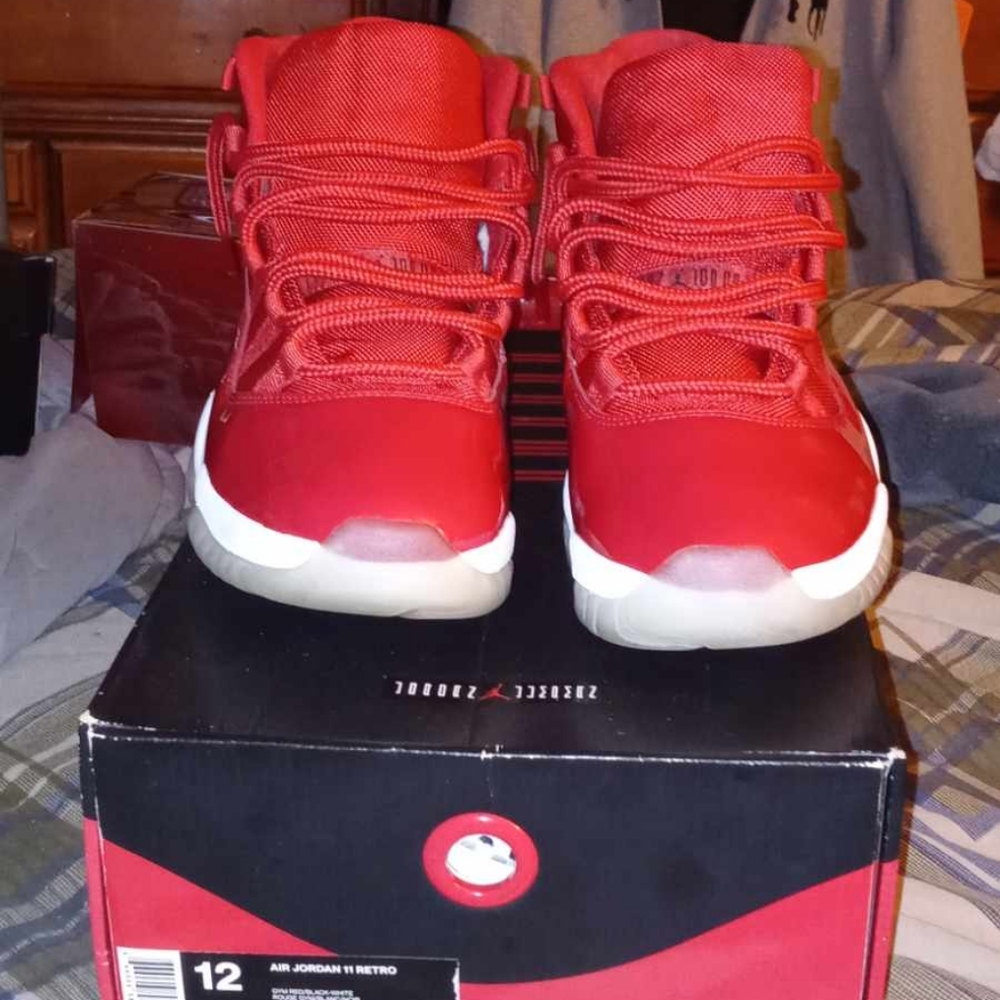 Jordan Retro 11